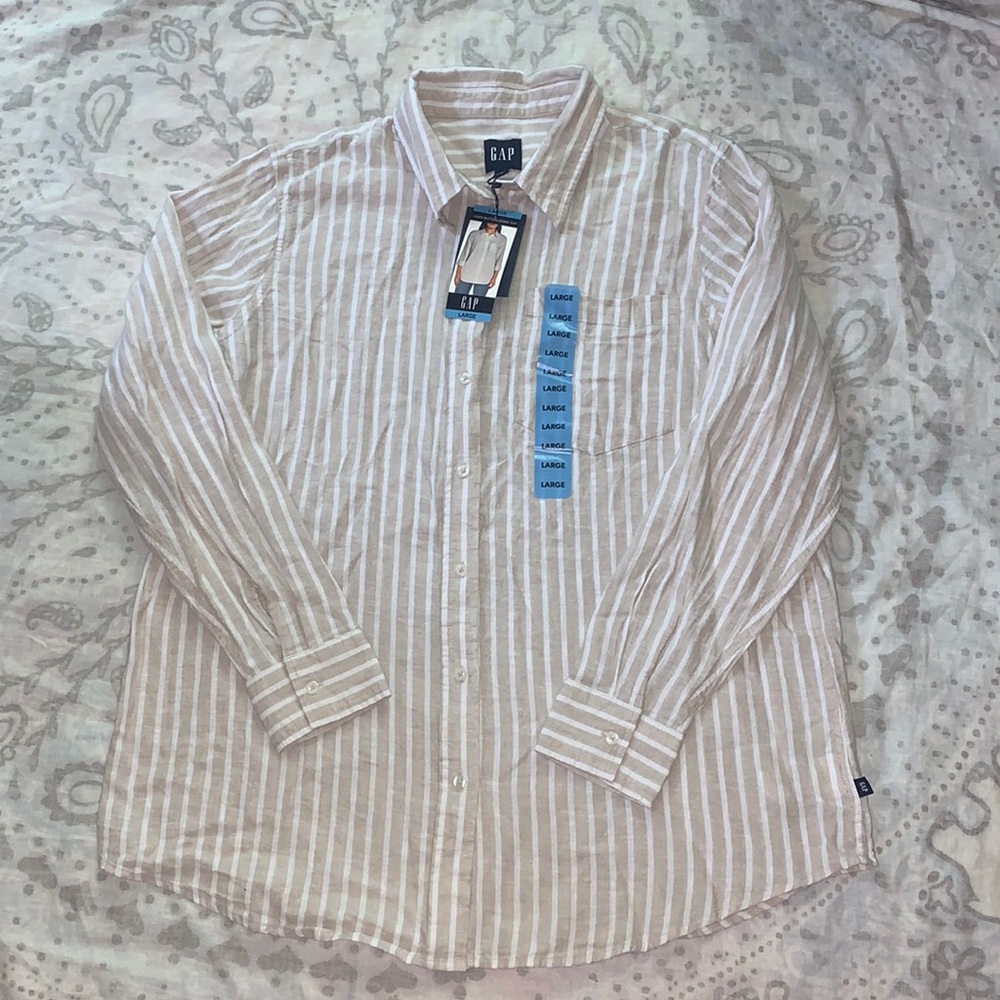 GAP Women's Beige & White Stripe Button-Up Shirt